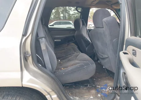 2000 GMC Yukon Sle из США, поврежденный, VIN 1GKEC13T5YJ121478